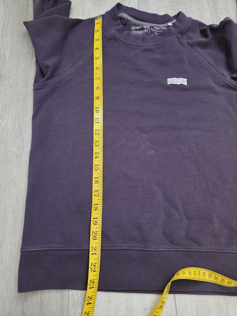 Patagonia Organic Cotton Crewneck Sweatshirt Purple Slim Fit Women’s Small - Picture 10 of 10